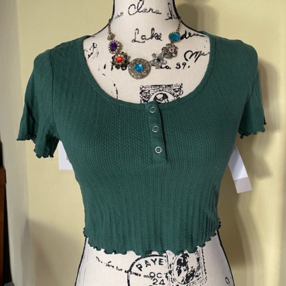 New BP Green Crop Top Size Small